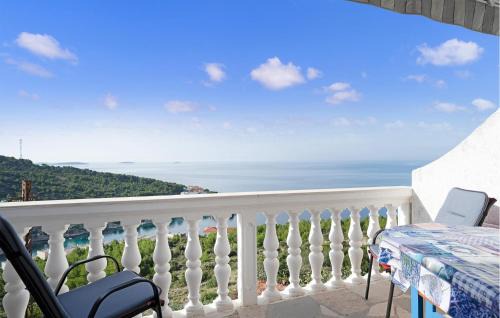 Primosten Burnji Apartment | One-Bedroom Apartment In Primosten