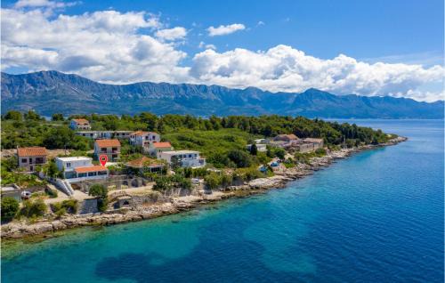 Sucuraj Apartment | One-Bedroom Apartment In Sucuraj