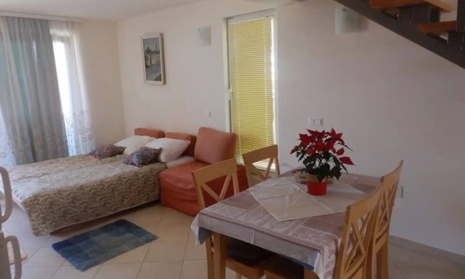 Gradac Apartment | One bedroom apartment with balcony and sea view Gradac, Makarska (A-21172-b)