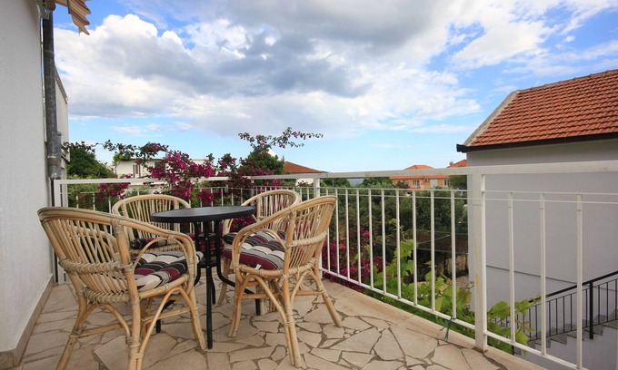 Kuciste Apartment | One bedroom apartment with terrace and sea view Kučište - Perna, Pelješac (A-4538-e)