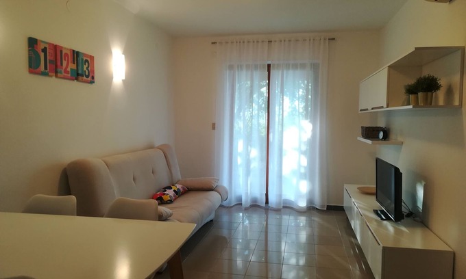 Kapelica Apartment | One bedroom apartment with terrace Presika, Labin (A-7390-c)