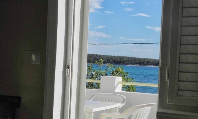 Barbat na Rabu Apartment | One bedroom apartment with terrace and sea view Barbat, Rab (A-22053-b)