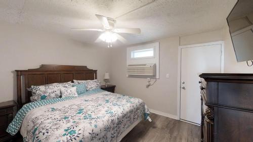 North Myrtle Beach Apartment | One Bedroom Condo Oceanfront Cherry Grove at Blue Mist Villas Unit 101