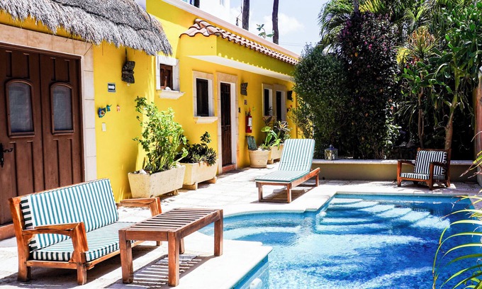 Colonia Salina Chica Apartment | One Bedroom Suite, Serene, Pool, Gardens, Rooftop Terrace, Kitchenette