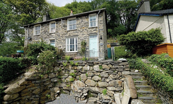 Dolwyddelan Cottage | One Bron Derw - Two Bedroom Cottage, Sleeps 4