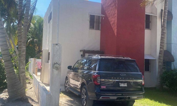Telchac Puerto House | One Minute Walk to the Beach!