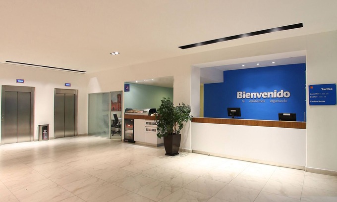 Downtown Queretaro Hotel | One Querétaro Plaza Galerías