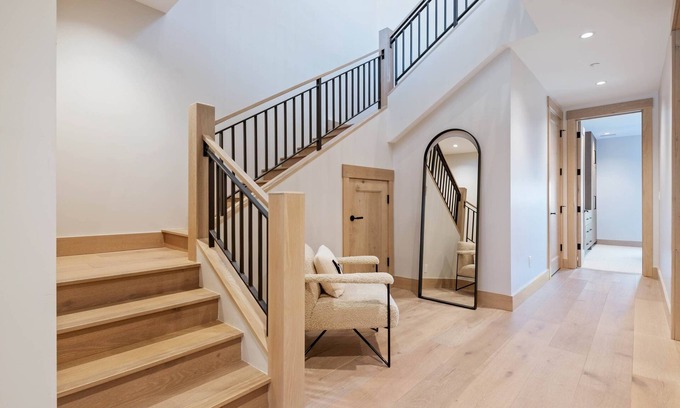 Avon Hotel | One Riverfront Village by EWH