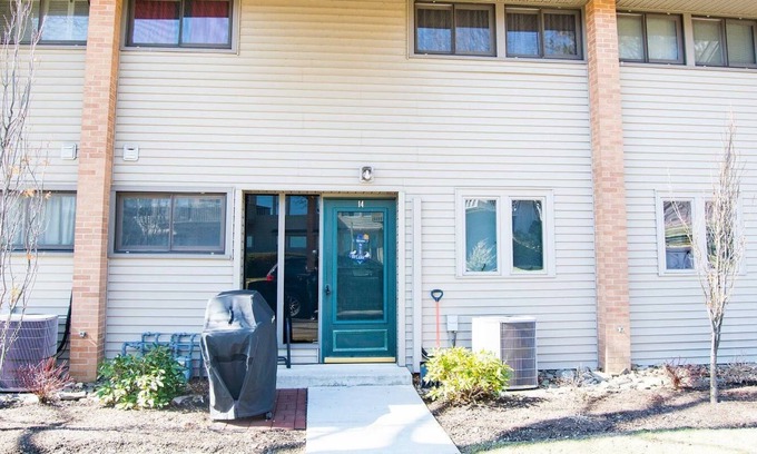 Dewittville Condo | Oneida14- Chautauqua Lake Estates Lakefront Condo