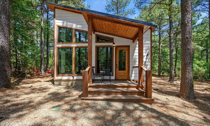 Hochatown Cabin | OneLove BRAND NEW 1 Bedroom HIGH LUXE near Broken Bow Lake
