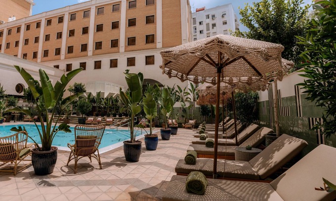 San Pablo-Santa Justa Hotel | Only YOU Hotel Sevilla