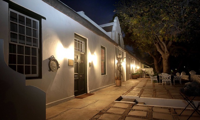 Prince Albert House | Onse Rus Guest House