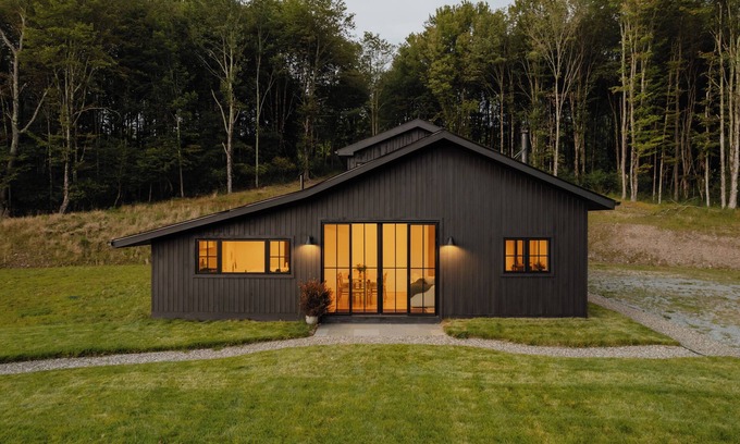 Jeffersonville Cabin | Onyx Ridge · Breathtaking Views · 14 Acres