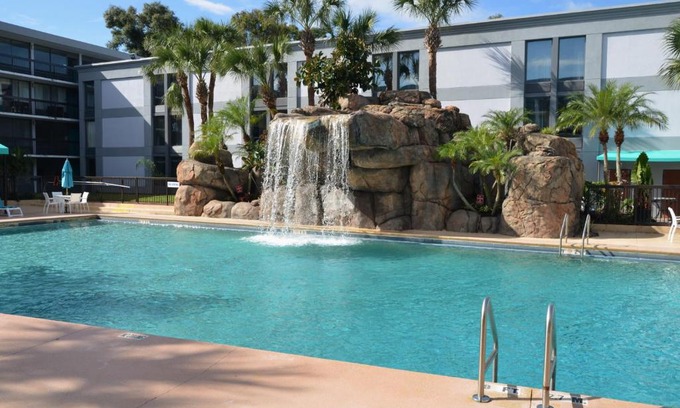Altamonte Springs Hotel | Opal Hotel & Suites
