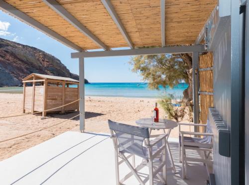 Provatas House | Opal Wave Milos