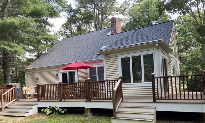 Cotuit House | Open floor plan & large deck