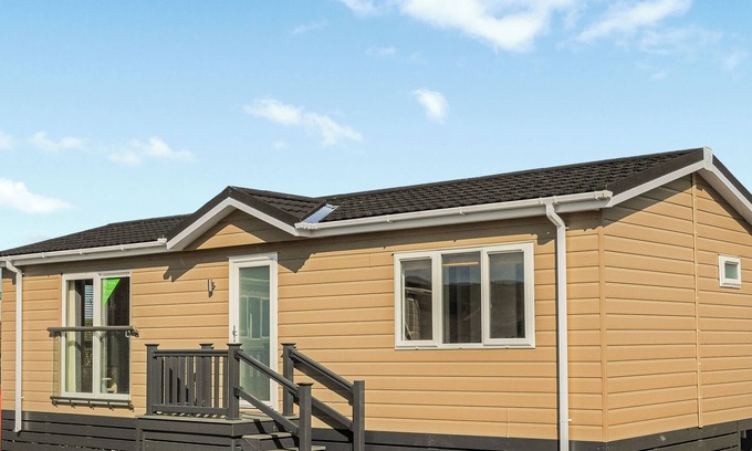 North Stoke Ski Chalet | open-plan living accommodation with lounge/kitchen/dining.