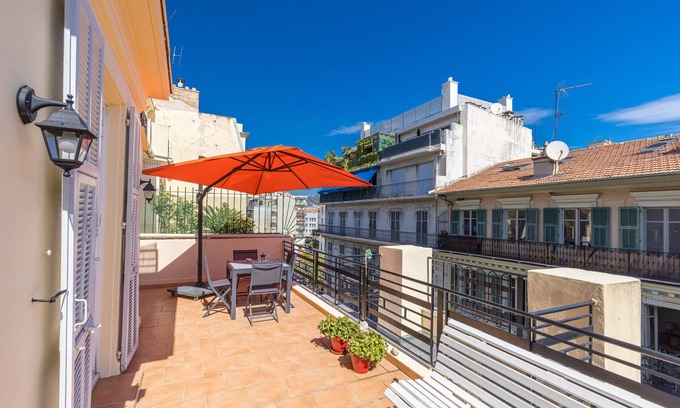 Carabacel Apartment | Open Sky Terrace Downtown Studio