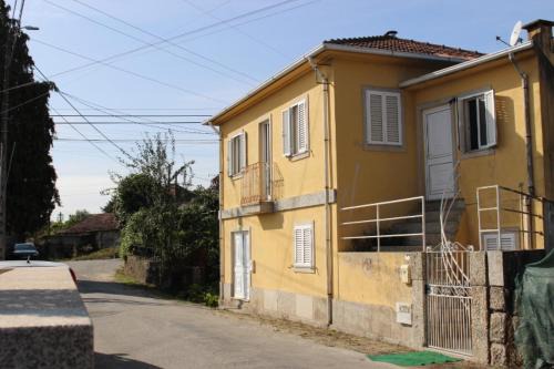 Lousada House | Oporto- Lousada- Casa da Prêsa