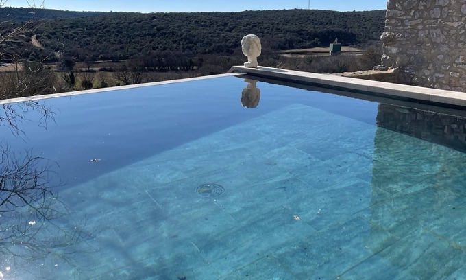 Lussan Villa | Oppida - Charmante maison en pierre avec piscine