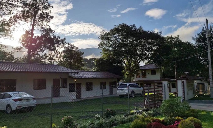 Los Naranjos Apartment | Orange Country Apartments #2.