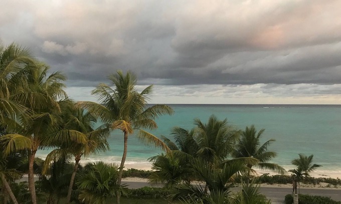 Nassau Hotel | Orange Hill Beach Inn