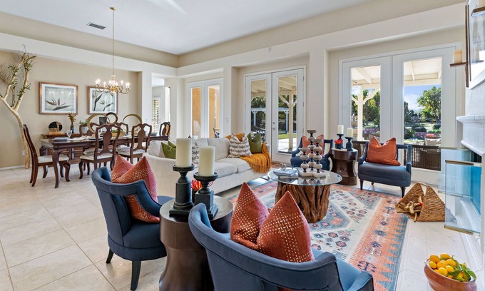 Woodcrest Villa | Orange Orchard Villa Sleeps 15
