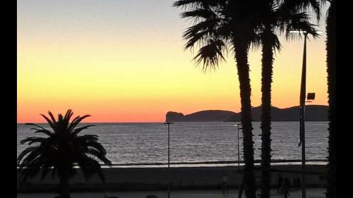 Lido Apartment | Orange Sunset, seaview & beach front