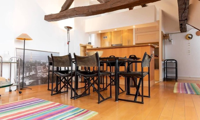 Quartier de la Place-Vendome Apartment | Orange Vendome - Bright 1-Bed Apt Near the Louvre
