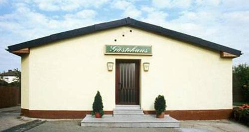 Guckingen House | Oranienblick