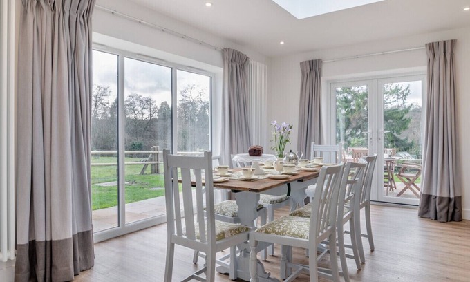 West Compton House | Orchard End - Three Bedroom House, Sleeps 7