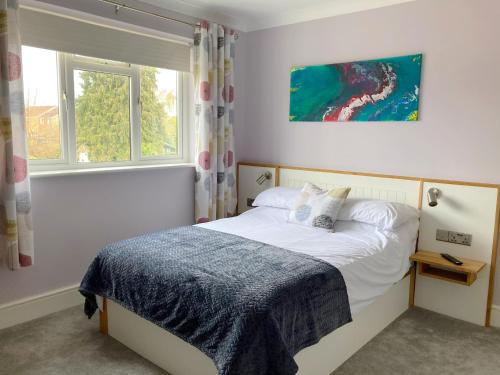 Swindon Bed & Breakfast | Orchard House
