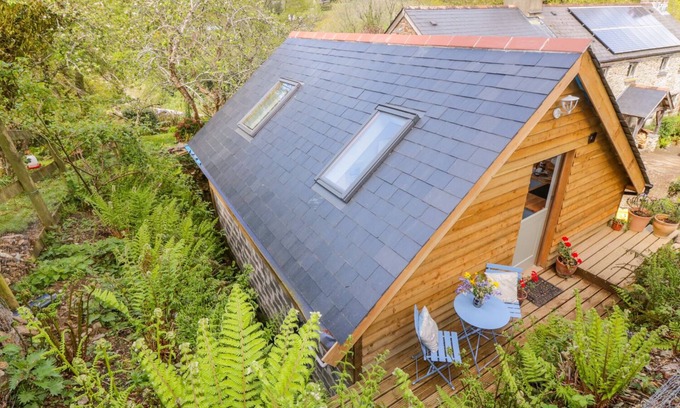 Modbury Cottage | ORCHARD LOFT, pet friendly, character holiday cottage in Modbury