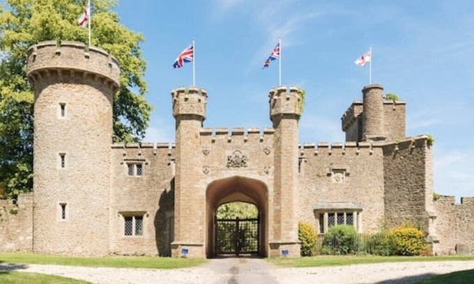 Lullington Other | Orchardleigh Castle East, Orchardleigh Estaten
