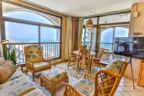 Tel Aviv Promenade Apartment | Orchid Hotel Beachfront 2BR Apartment