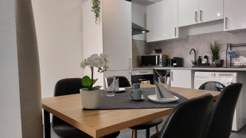 Balatonalmadi Apartment | Orchidea apartman