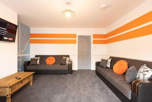 Bramley Apartment | Origin - Close 2 city-centre, Shops, Netflix