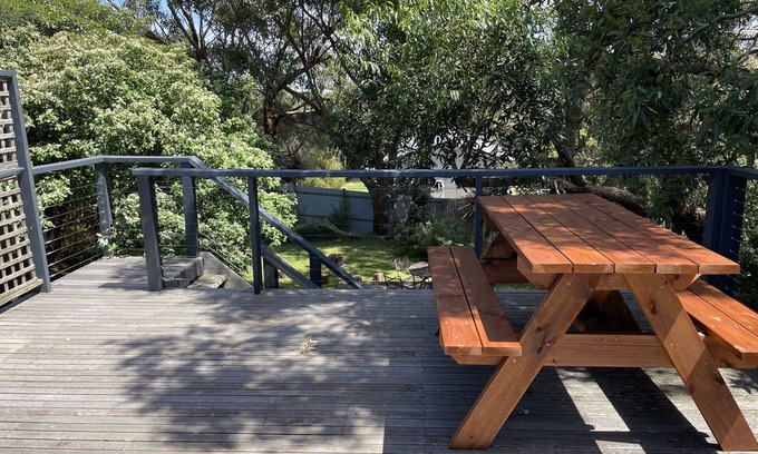 Venus Bay House | Original beach house full of character, relax amongst the trees