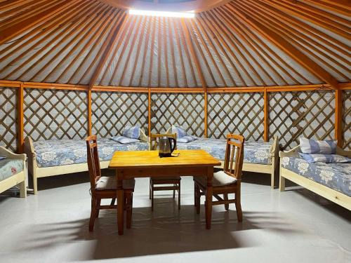 Kharkhorin Hotel | Orkhon Ger Motel