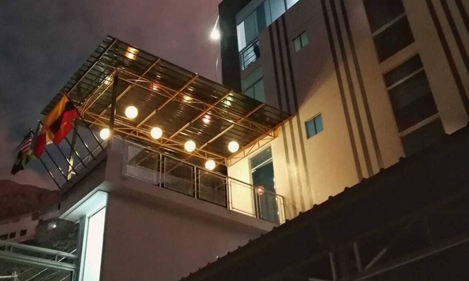 Pataz Hotel | Orlando's Hotel