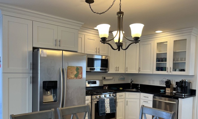 Ortley Beach Cottage | Ortley Beach freestanding condo in beach front association