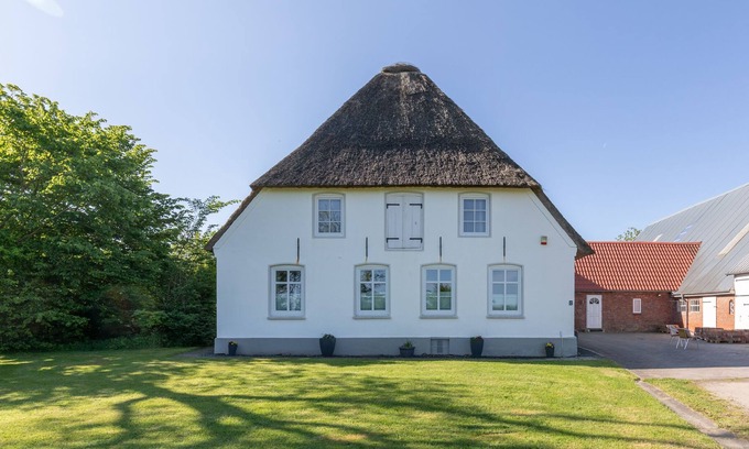Galmsbull House | Osterhof holiday home in Galmsbüll for up to 6 people