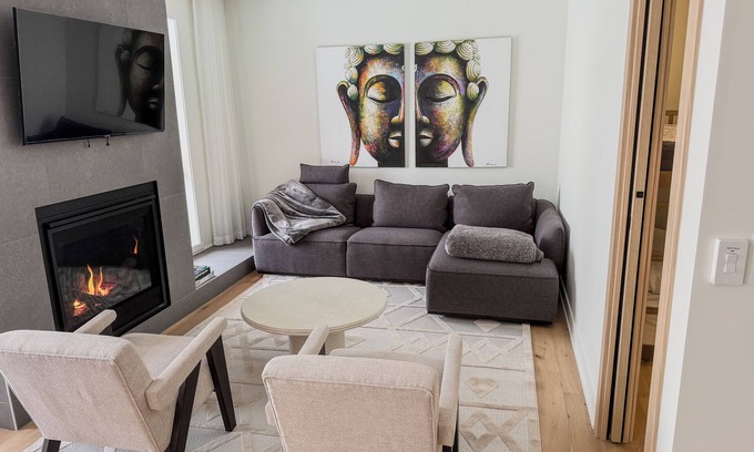 Versant Soleil Condo | Ostrya Luxury Condo – Steps from the Slopes!