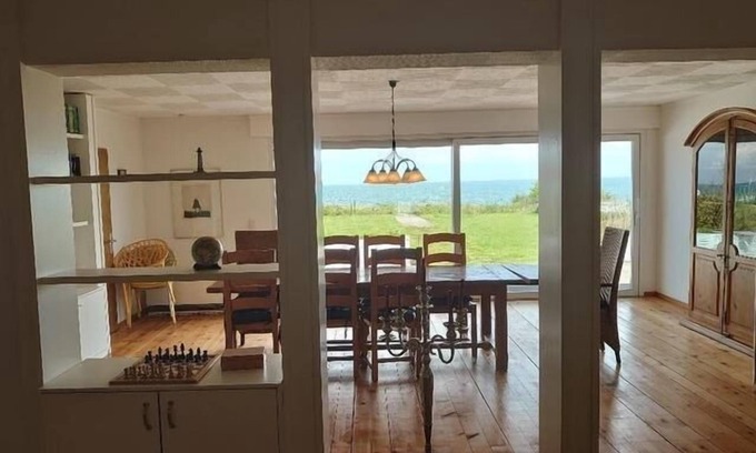Marienleuchte House | Ostsee Huus: Spacious vacation home with exceptional sea view and terrace