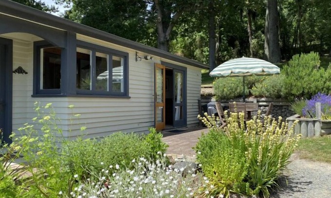 Tai Tapu Apartment | Otahuna Hideaway-Secluded and private 1 bedroom cottage