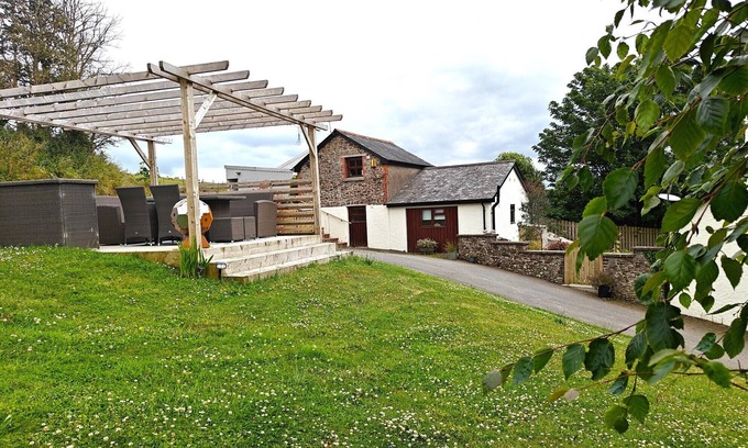 Littleham House | Otter Cottage at West Ashridge