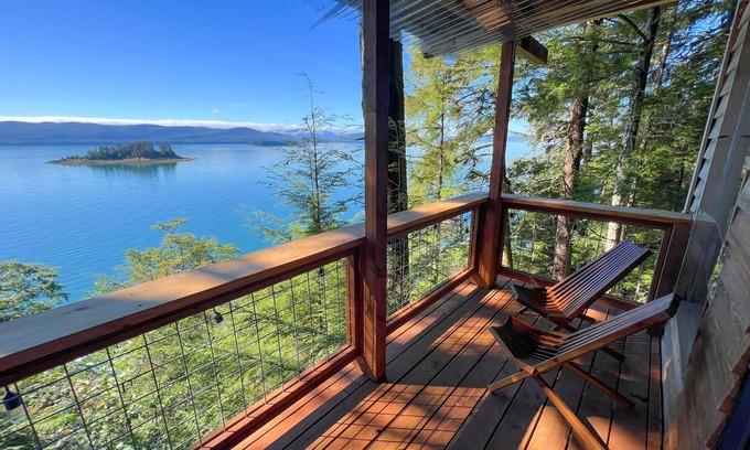 Juneau Apartment | Otter Den Studio—A wild Alaskan getaway surrounded by wildlife and adventure!