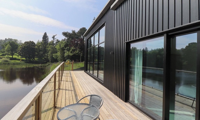 Belford Cottage | Otters Cove