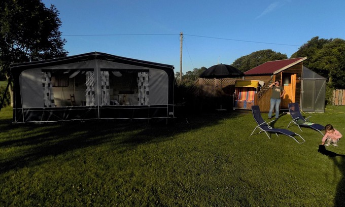 Horum House | Our caravan ´Nordlicht´ in a quiet rural location