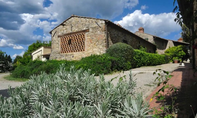 San Casciano in Val di Pesa Cottage | Our charming Tuscan Cottage